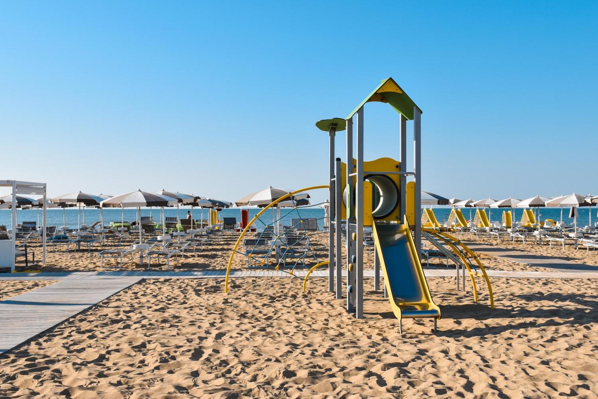 Hotel Luna Bibione Ngoại thất bức ảnh